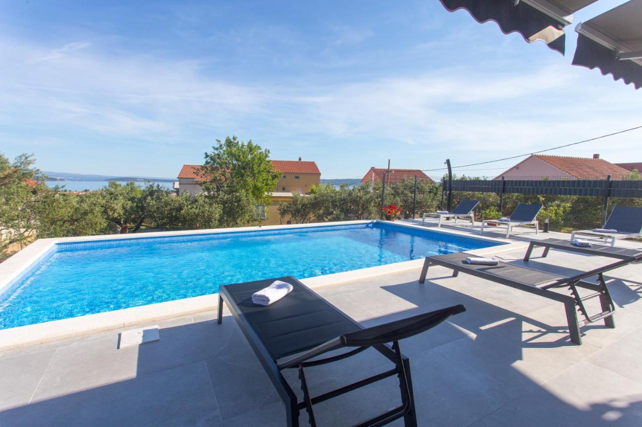 Villa Ivano With Sea&Mountain View Kaštel Stari Buitenkant foto